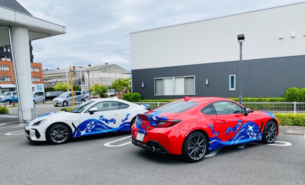 静岡スバル自動車様｢スバリス｣ラッピングカー施工